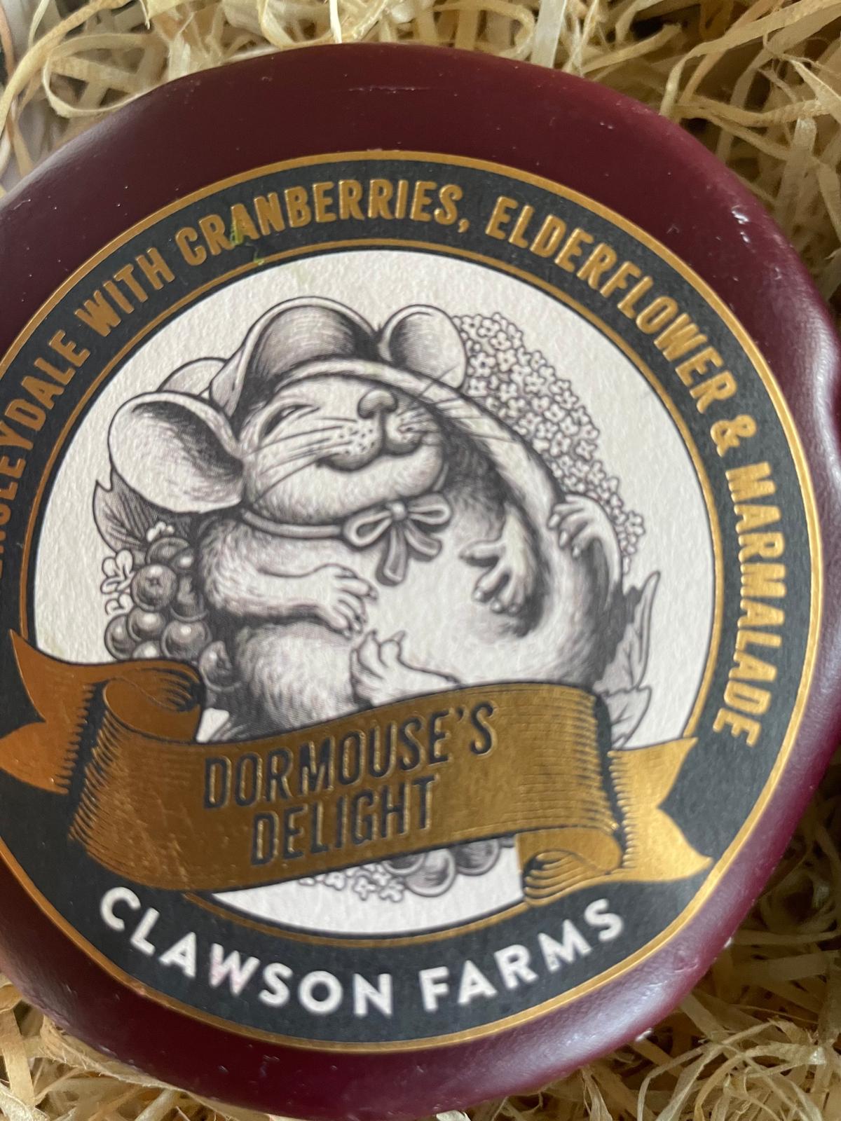 Dorothy Dormouse Cheese, Chutney & Crackers Box Gift