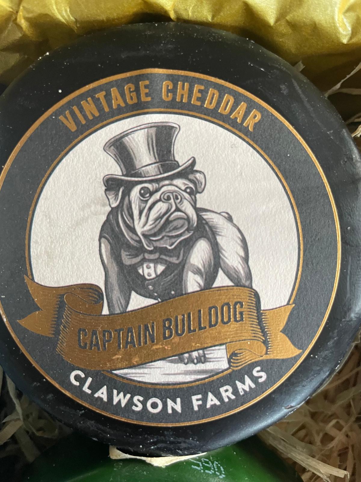 Luxury Gourmet Cheese Hamper Gift – British Cheese Truckles, Real Ale Chutney & Sourdough Crackers